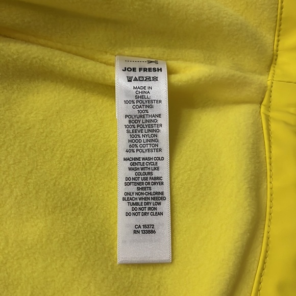 *NEW* Joe Fresh Fleece-lined Water Resistant Baby Raincoat Jacket - Size: 3-6m - Picture 6 of 10